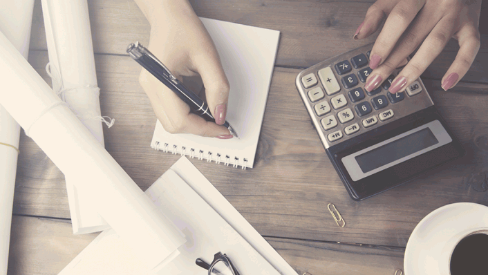 3 Tips for Sticking to Your Budget During Financial Planning Month