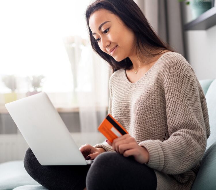 Tips-for-Safe-Online-Shopping-and-Payments_Featured-Image